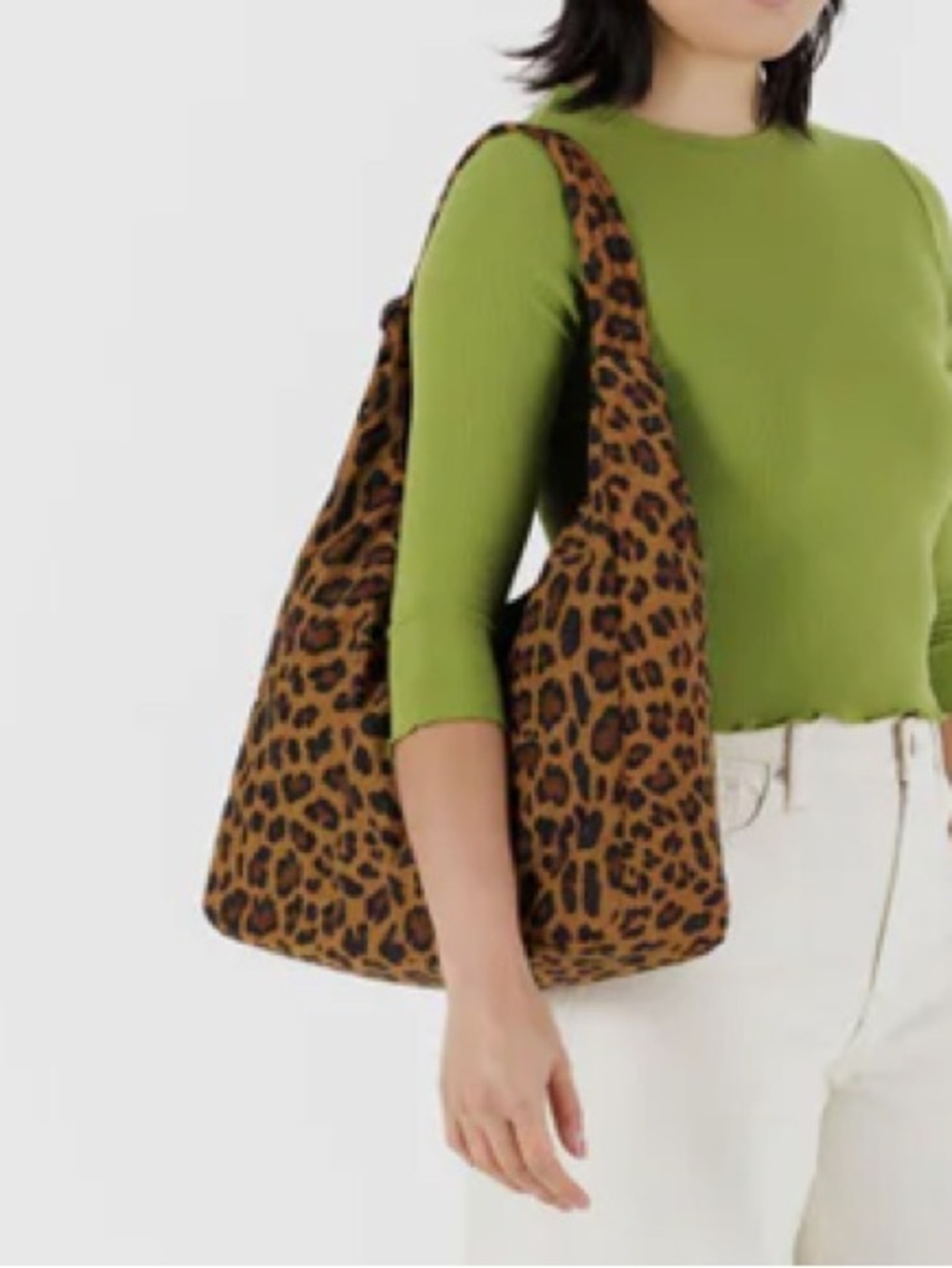 BAGGU Leopard-Print Nylon Shoulder Bag in Brown and Black, Adjustable Strap. - Picture 3 of 16